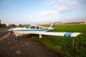 piper-pa28-201rt-02
