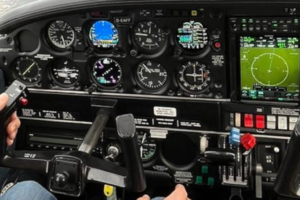 piper_pa28_inside_01